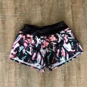 Zelos multicolor lined running shorts Sz M